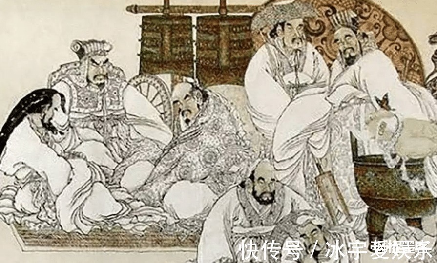 余秋雨#著名学者易中天多次批评余秋雨,文人相轻余秋雨我不认识他