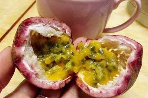 肠道|这几样食物是便秘的“克星”, 每天吃一点, 排便顺畅, 肚子也平了