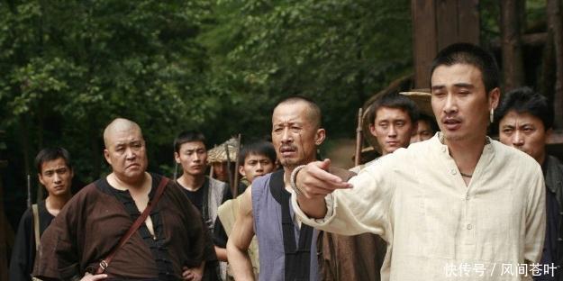 行李|民国最清廉官员,辞官回家时遭遇劫匪,打开行李后,劫匪跪地相送