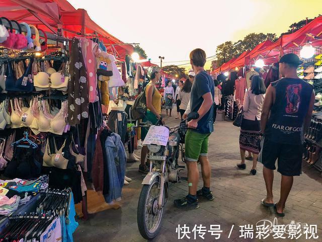 晚霞|老挝万象旅行，欣赏落日晚霞和购物最佳地，必属湄公河的新旧夜市