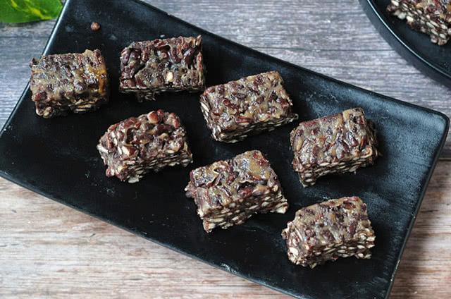 自从知道红豆还能如此做，我家一年四季没断过，绵糯清爽，特香！