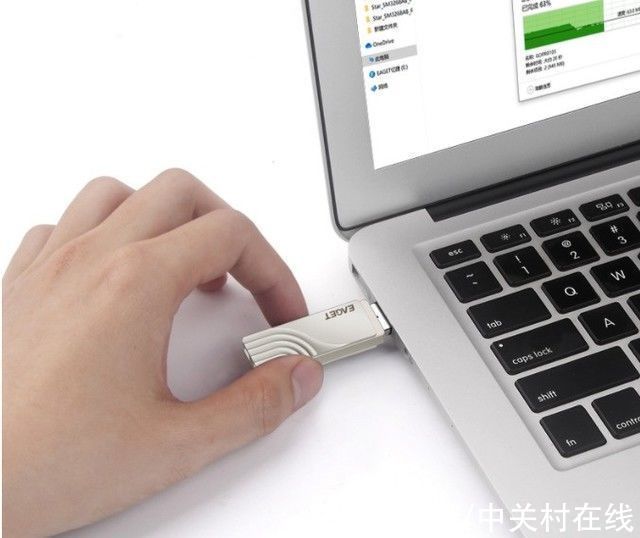 usb3.0|手慢无：忆捷128GB U盘 CA双口秒杀价65.8元