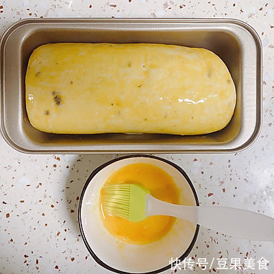 升级版奶香吐司这样做，隔壁小孩都馋哭了