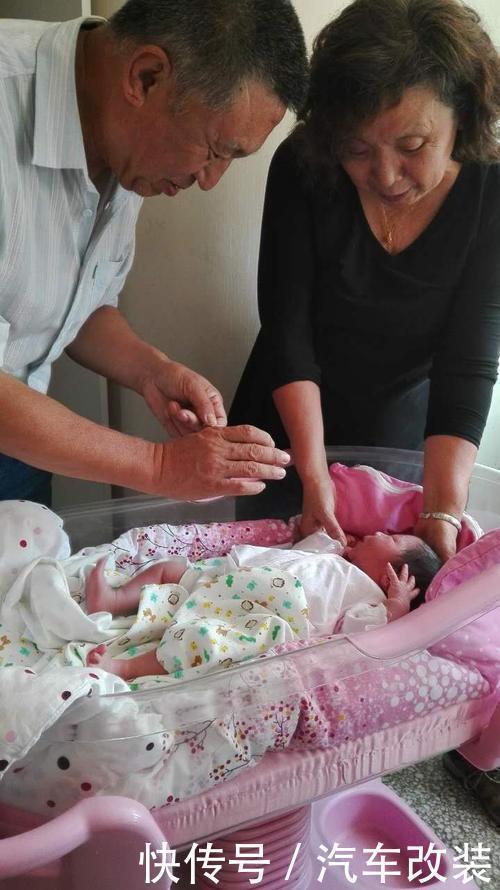 水温|1岁宝宝除了姥姥冲的奶粉,其他人的都不喝,妈妈尝了一口就懂了