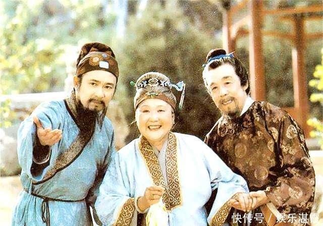 林黛玉初进贾府,贾政贾赦故意避而不见,后来为何接见投奔的薛蟠