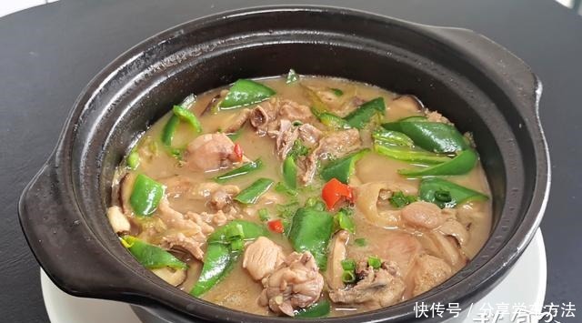 冬天“鸡肉”这样做真香，肉嫩汤鲜、营养美味，应季而食温暖过冬