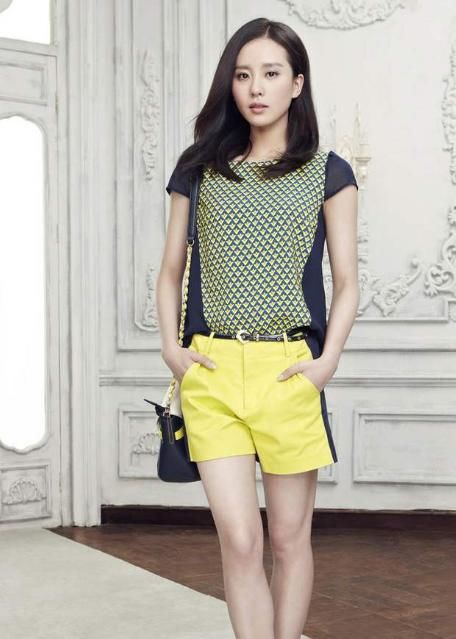 脸上有这5个特点的女人，千万别留披肩发，否则会让你老十岁