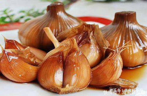 糖醋|腌制糖醋蒜,只加糖和醋可不够!忘了加“它”,大蒜发苦还易坏