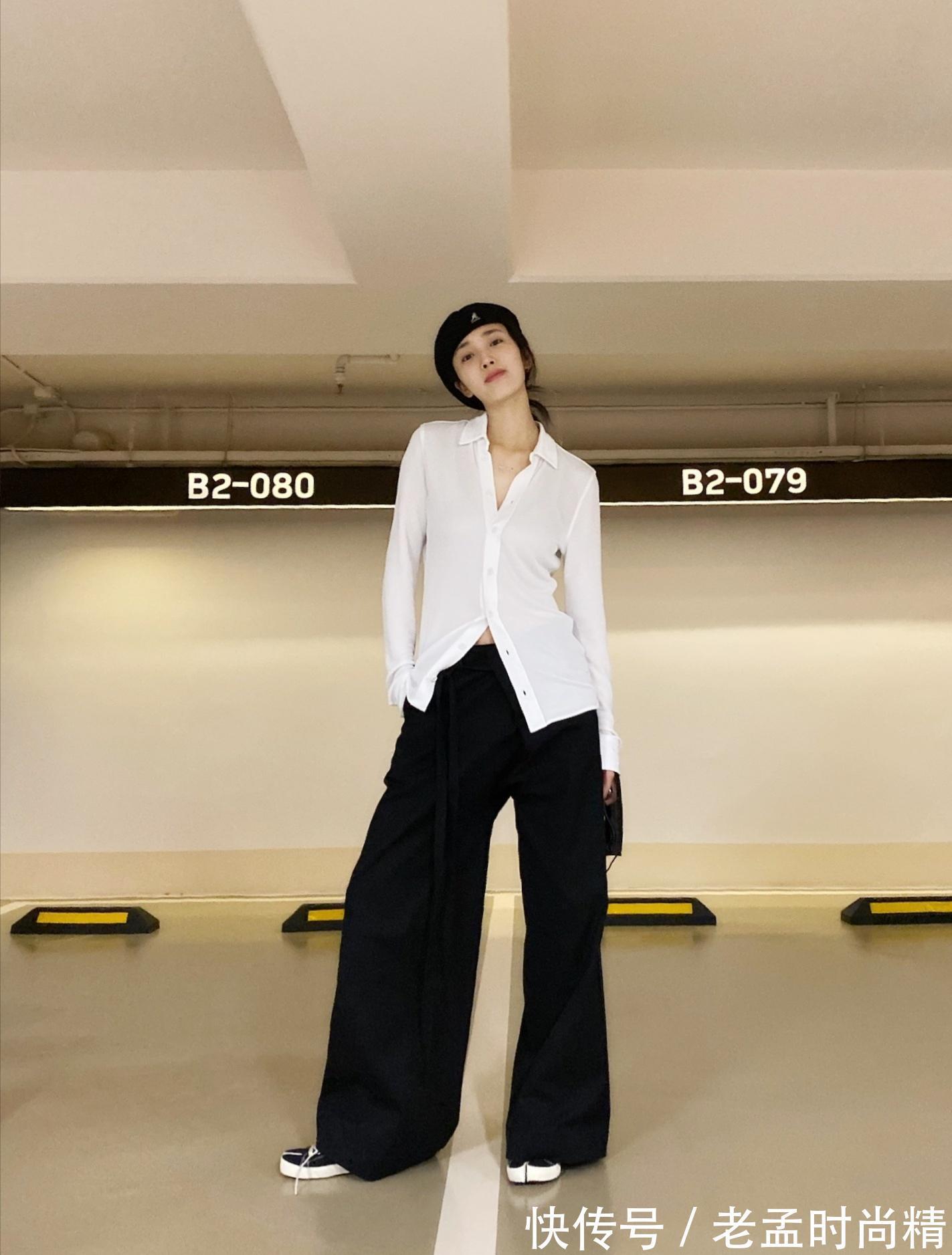 半身 王紫璇黑白基础款也不单调,“纸片身材”像超模