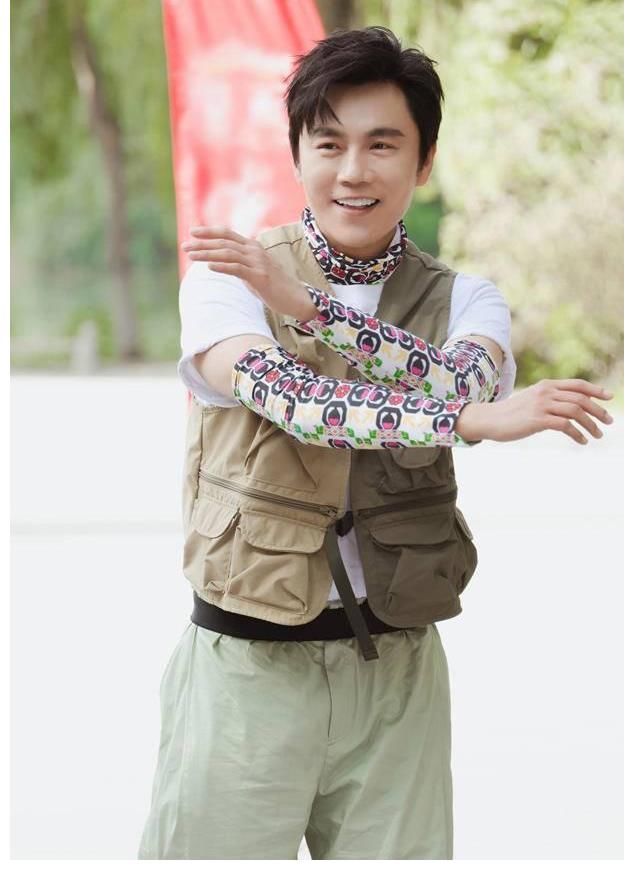 王彦霖|《极限挑战宝藏行》暖心收官 宝藏团探寻非遗文化“绿色”行动不停步