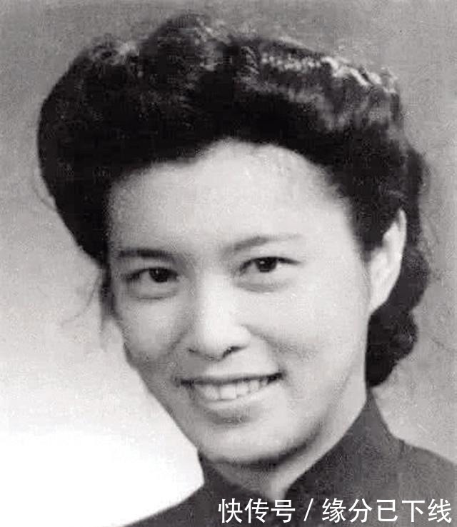 龚澎和乔冠华结婚前收到前夫的遗书,去世