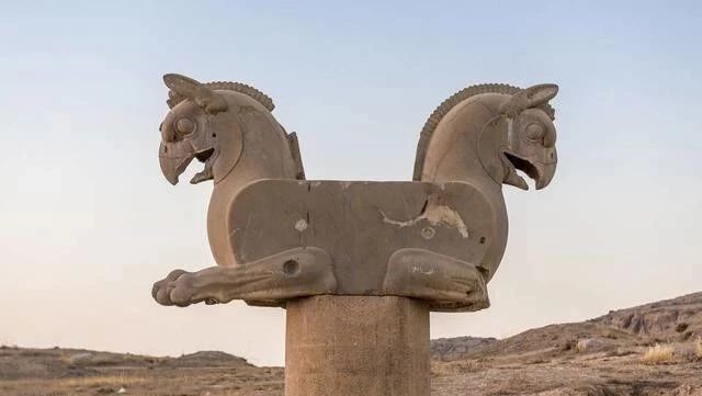 将军|色诺芬:这个古希腊的历史学家,居然曾经是一个带兵的将军