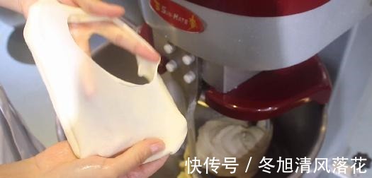 面包|受欢迎的网红热狗面包，来一起学习吧！