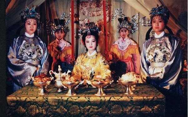 林黛玉&红楼梦里,此人只出现一次,却揭示了贾母喜欢薛宝琴的真正原因