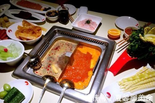 价值观念|吃顿火锅只要10元,宝妈做法让娃害羞,占便宜难道要从娃娃抓起?