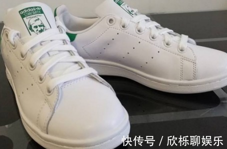 小苏打 白色鞋子发黄怎么办教你清洗鞋子的3个小窍门,保证洁白如新