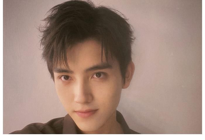 又一職場(chǎng)真人秀來襲，歐陽娜娜陳飛宇有望合體，蔡徐坤也來了