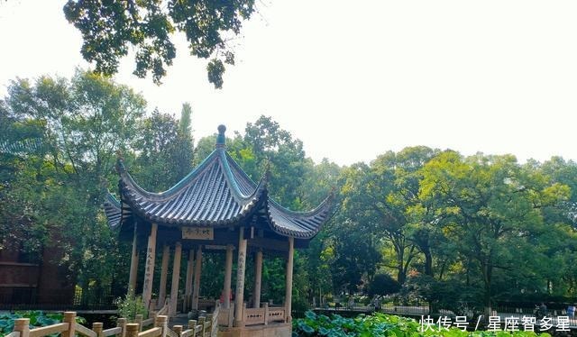 赫赫|岳麓书院——是中国历史上赫赫闻名的四大书院之一,学脉延绵