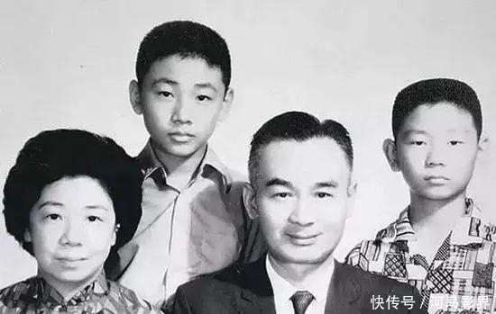 老师|被劝退多次的自闭症学渣,如今逆袭为漫画家,只因父母作对一点