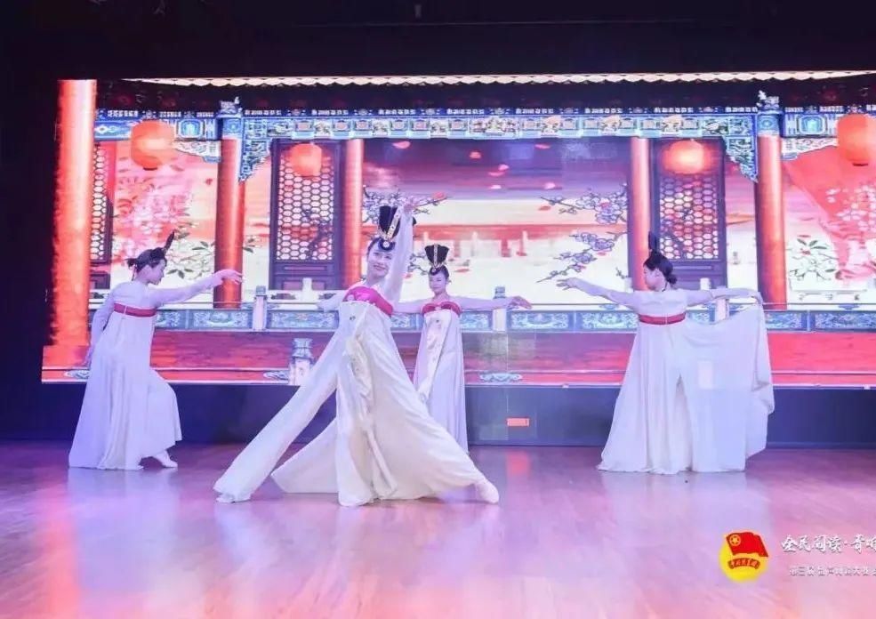 青听南岸的声音|全民阅读 | qt:badformat,art_src_1,nbbdpp_-10000,nbbscoreee_-10000,nbbstratest_nh2_1