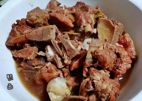  实惠|晒老妈生日宴，9菜1汤荤素搭配，朋友都说：比饭店实惠又健康