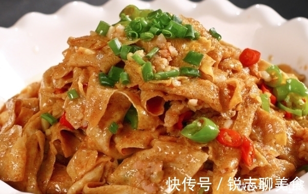 维生素女性不想老太快，要常吃此物，调节内分泌，皱纹少了，皮肤细腻了