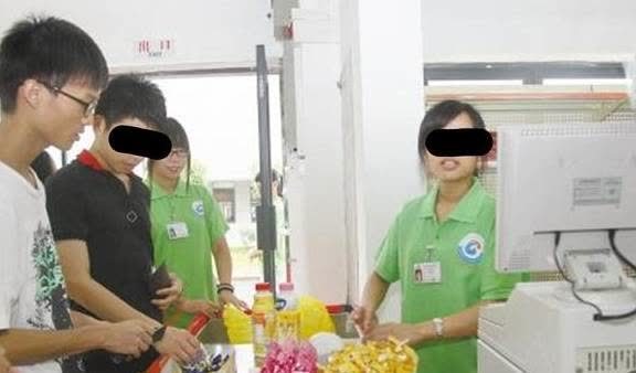 金钱|6岁女娃花100块买袋盐,宝妈怒气冲冲上门理论,老板:自己看监控