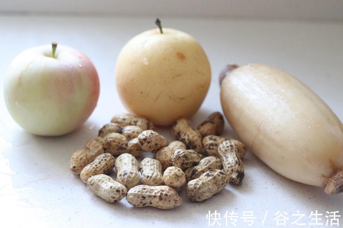 苹果|天热就多喝汤水，润燥补水，每天喝一碗，比喝水有效