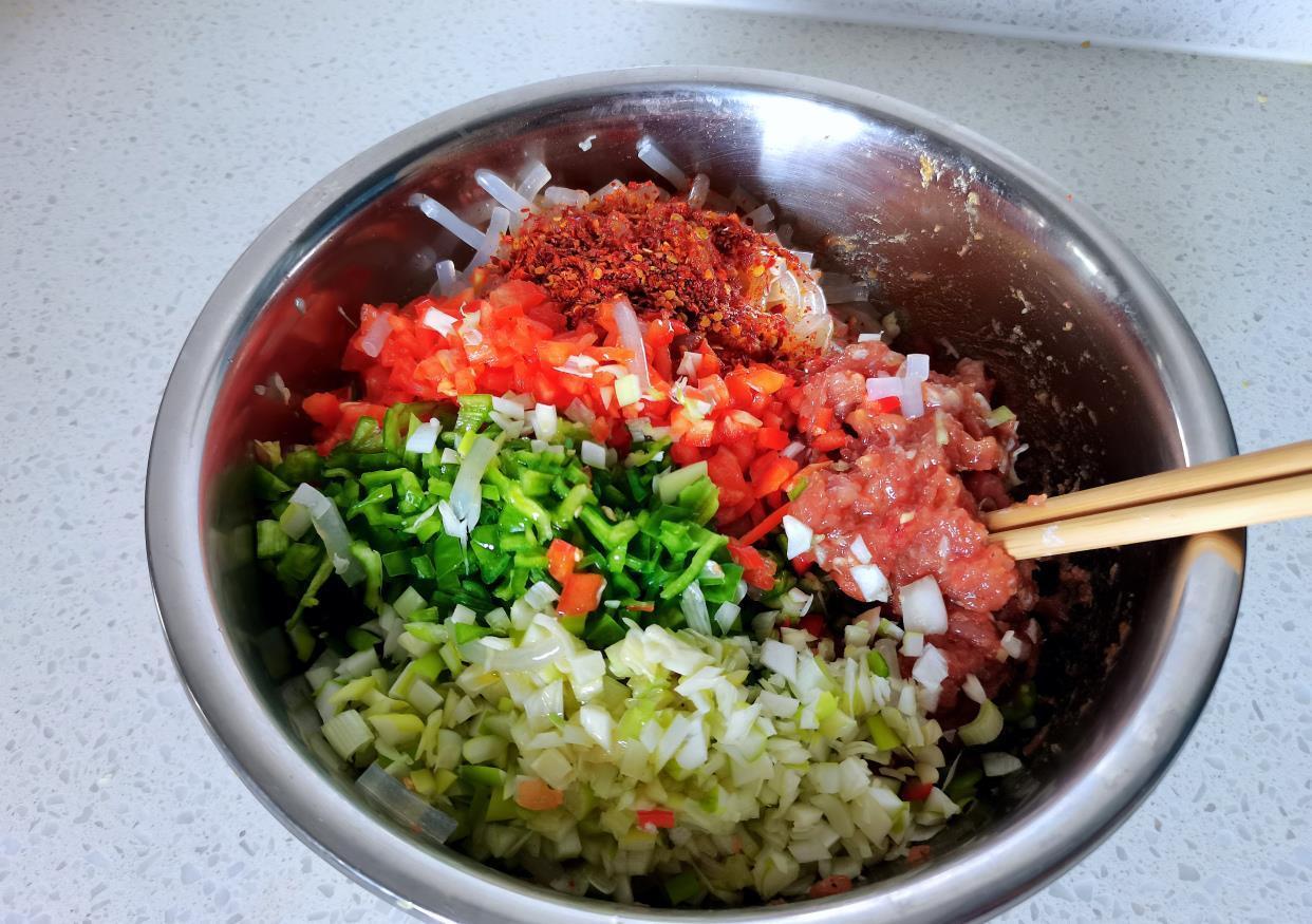 莲花菜|夏天我家就爱吃这馅料的包子,脆嫩营养价值高,蒸包子真香