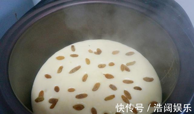 最简单的蛋糕做法,不用烤箱就能做,蓬松好吃不上火,一学就会