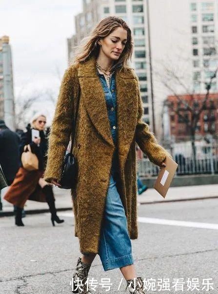 流行|别再穿“打底裤”了,现在流行这么穿!保暖又显瘦!