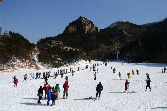 滑雪胜地|美景山东｜冰天雪地里的快乐“飞翔”——山东滑雪胜地推介