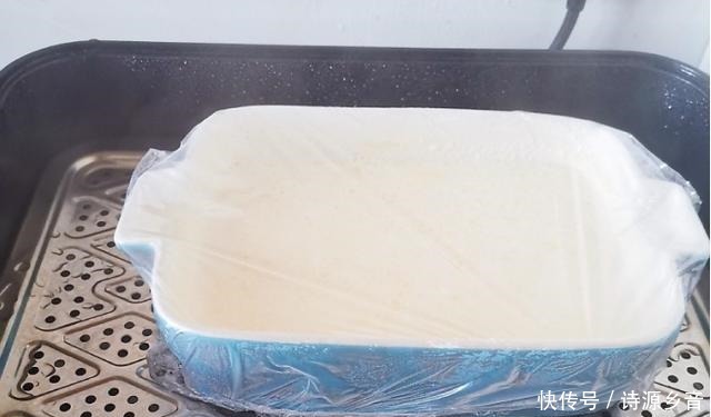 甜品砂糖橘糯米大福,外皮软糯,口感清甜,在家也能轻松学会