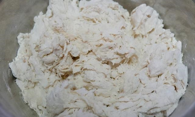 蒸馒头或者蒸包子,牢记2个小窍门,蒸好柔软饱满,比买的还香?