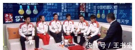 直播间|武大靖连刷3个火箭被王濛踢出直播间,东北人的幽默刻在DNA里