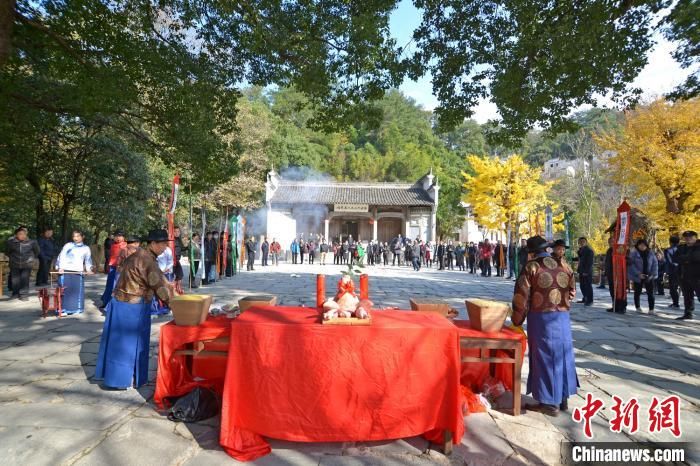  民俗|祭山神、舞“犭回” 江西古村上演民俗盛宴