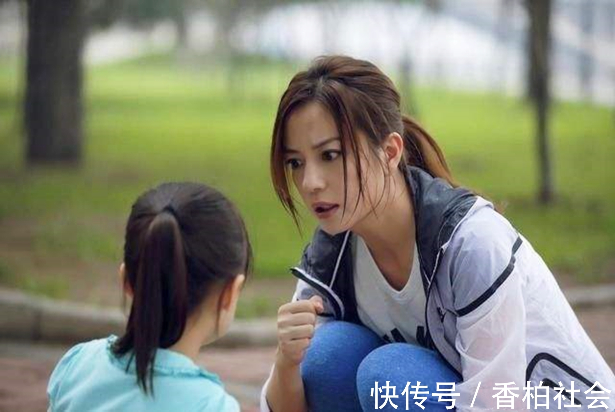 暴力|孩子挨揍后若有这些表现,父母要赶紧停手,真的深深伤害到了