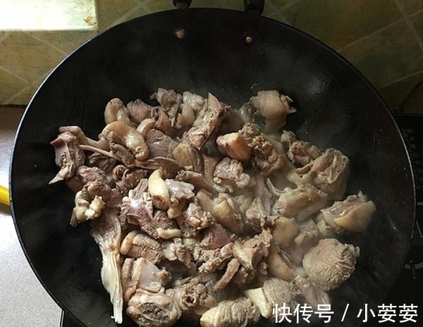 鸭肉|吃牛肉不如吃“它”，比牛肉便宜，比猪肉营养，儿子吵着吃