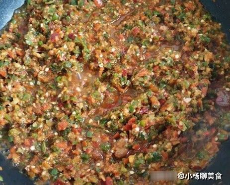 自制辣椒酱,掌握方法轻松做,健康卫生,香辣过瘾很下饭!