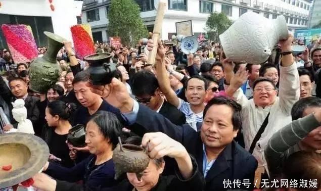 古玩市场的