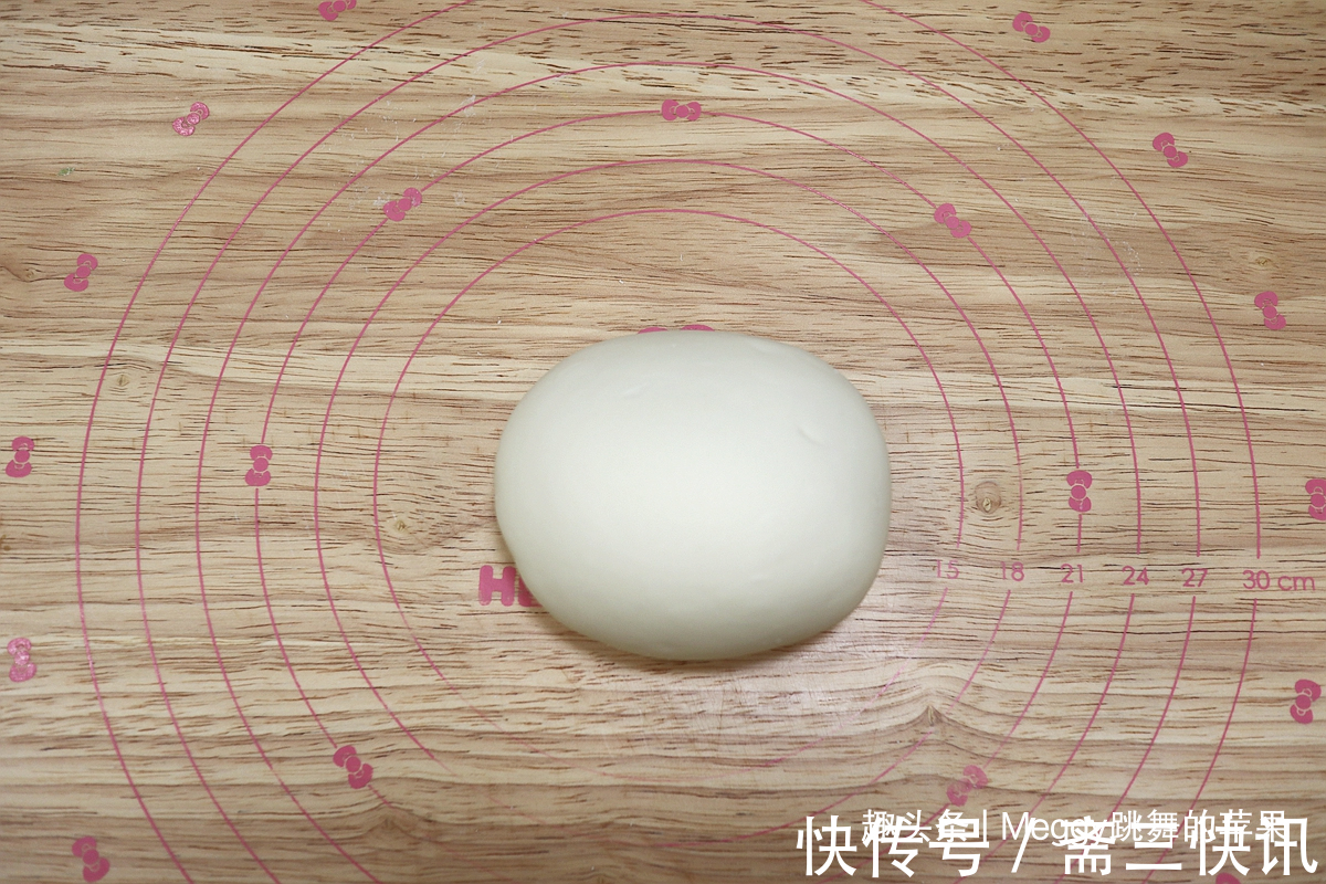 面粉|开春了，蒸几个“春色满园”的馒头，暄软好吃比老方法省60分钟