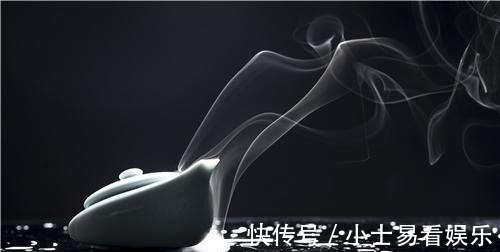 千古$经典对联 上联“宰相合肥天下瘦”, 下联成为千古绝唱