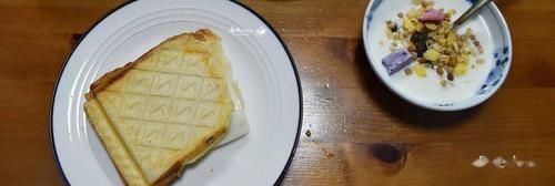 我家极简早餐，15分钟做好，无油烟不精致但好吃又营养，试试吧