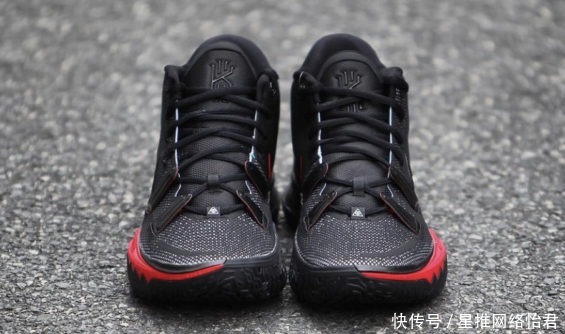 经典|Kyrie 7全新配色将问世 经典黑红鞋身质感无敌
