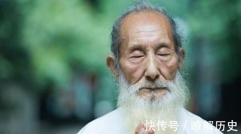 寿命坎|不论男女,五十岁后,若能熬过三道寿命坎,长寿会找到你