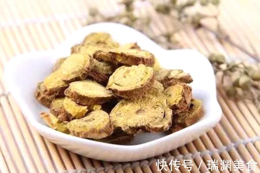 车前子|白术被誉为“补气健脾第一要药”,搭档不同药材治脾胃病可增效