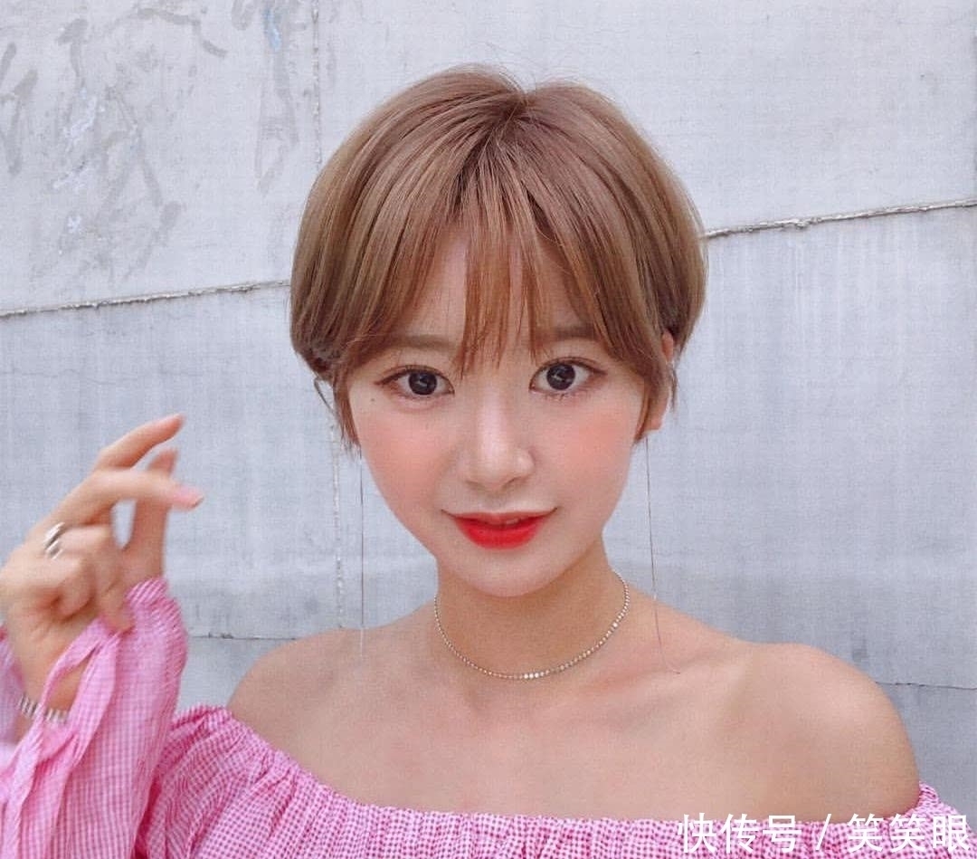 让女生变丑的几款发型，虽然都是很火很受欢迎，但是不要跟风剪