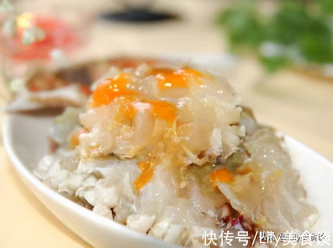 “碗中蟹是海中珍,瓶中酒是酱中珍”,生腌蟹真是让人鲜掉眉毛