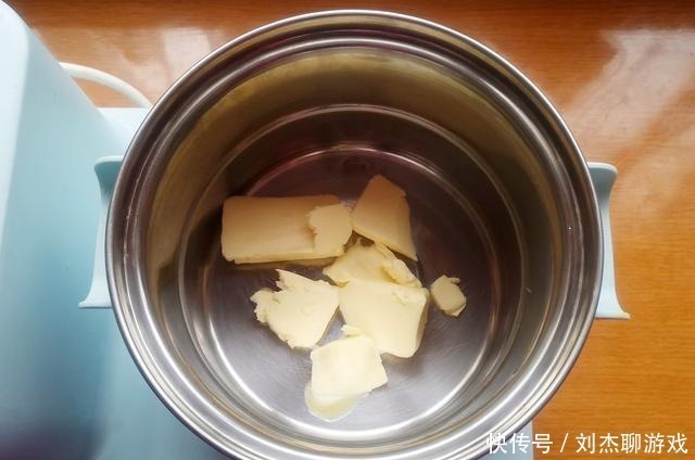 教你在家做出高颜值的爆米花，一口锅就能搞定，好看好吃零难度