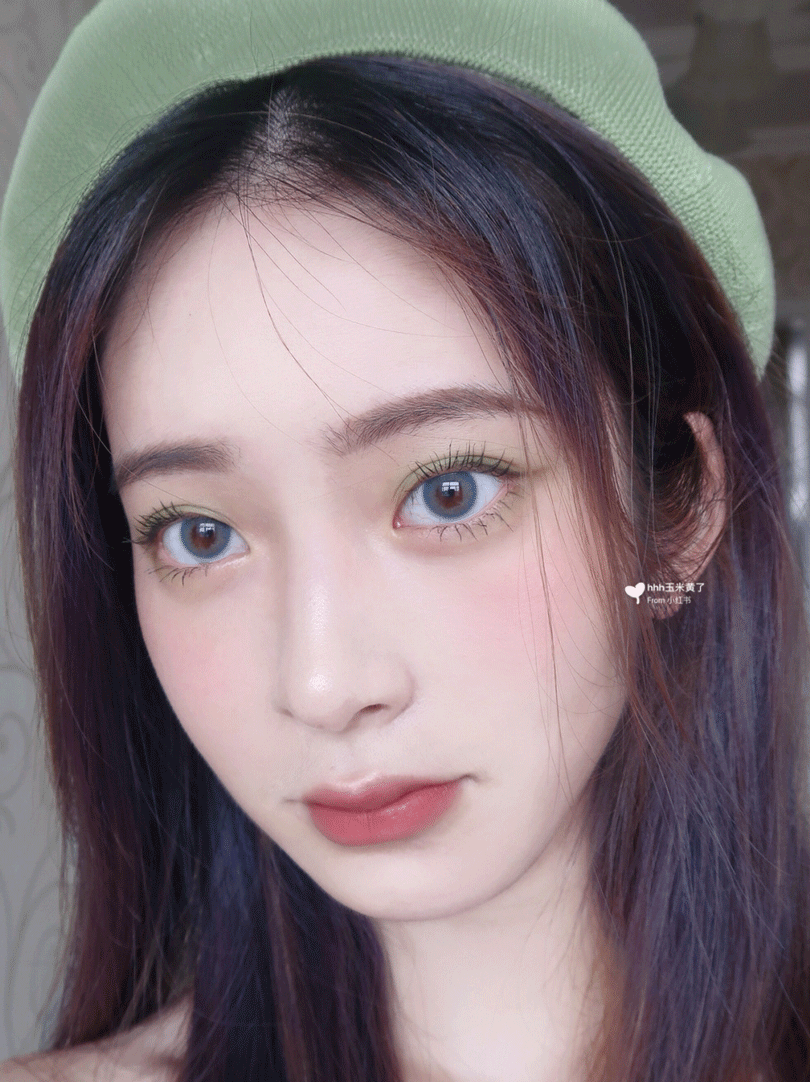 牛油果|“渣女妆”OUT，2021年流行这种妆容，显白又气质